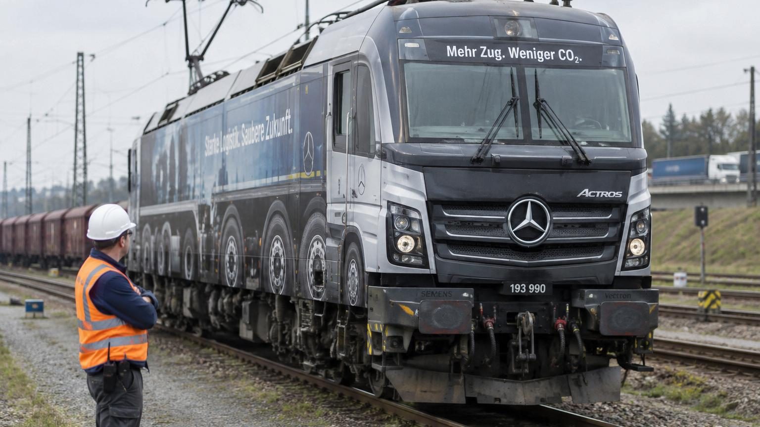 Une entreprise ferroviaire déguise sa locomotive en camion : voici le message caché derrière cette opération